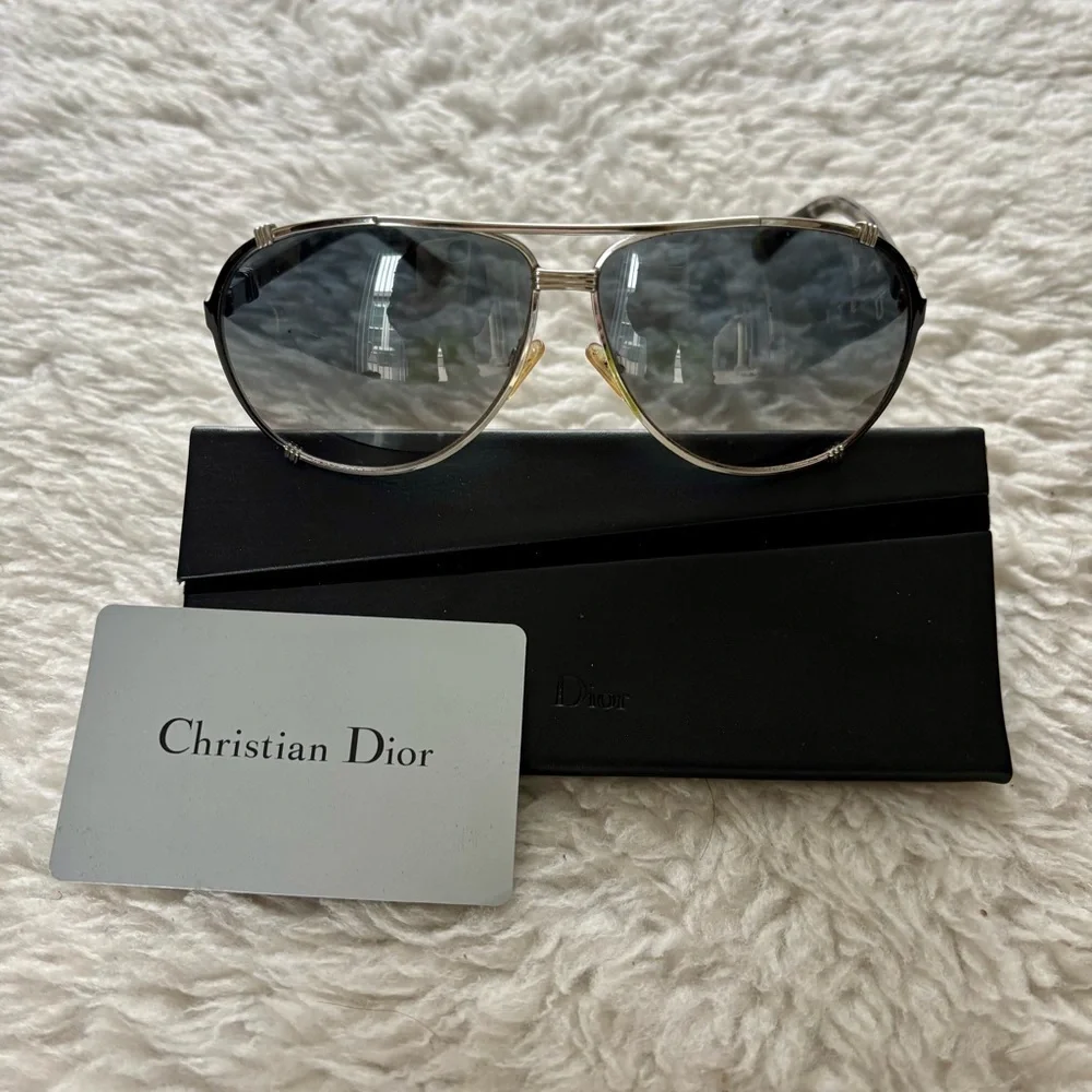 Dior elegant sunglasses